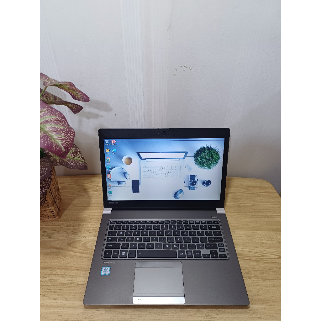 toshiba portege z30-c core i7 6500u ram 8gb pcle ssd 256gb win 10