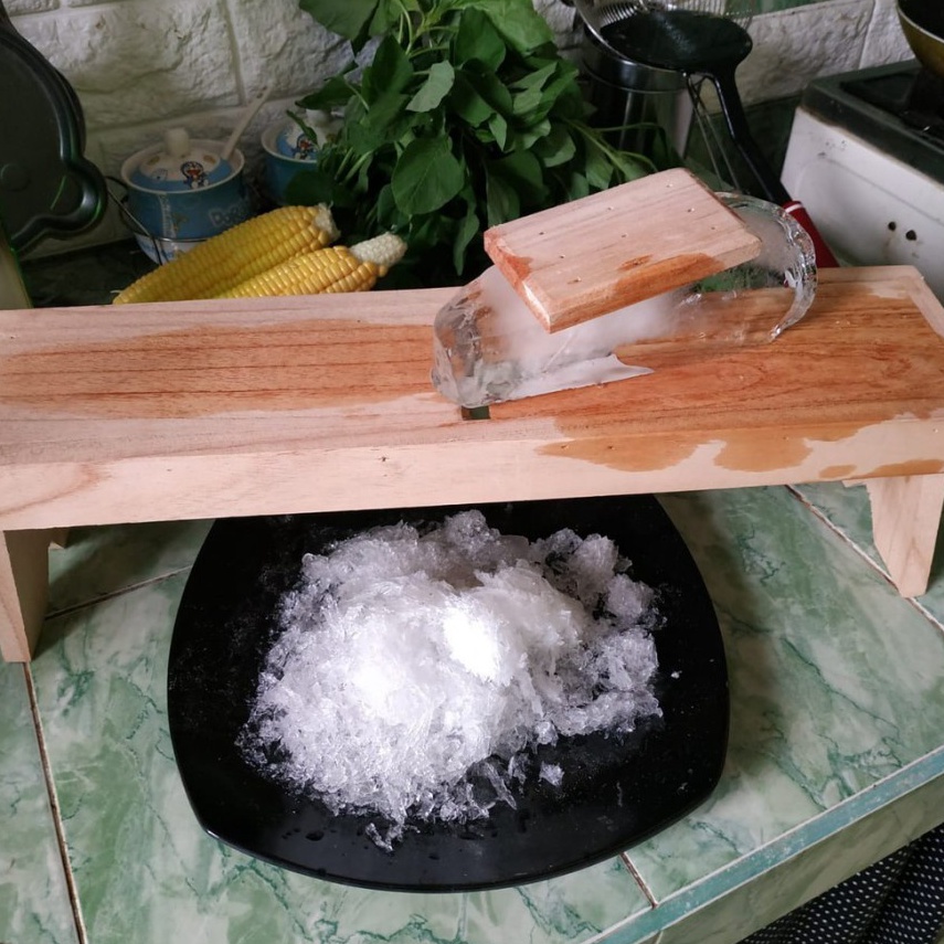 Muraaaahh SERUTAN ES BATU MANUAL  ALAT SERUT ES BATU  SERUTAN ES KAYU