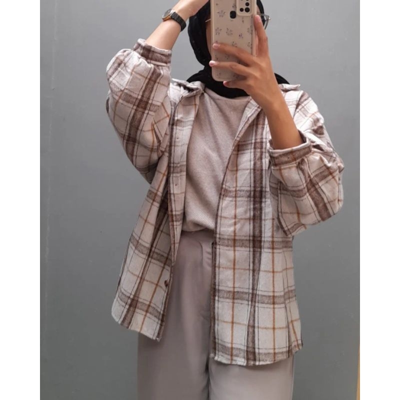 Plumeria - Kemeja Flanel Cream | Kemeja Flanel Wanita