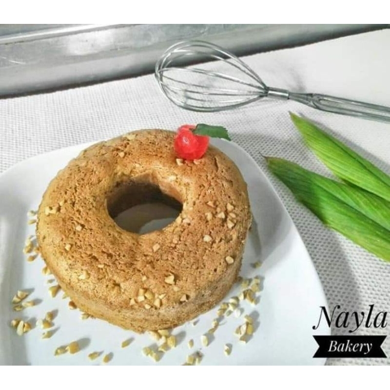 

Bolu Pisang UK 14