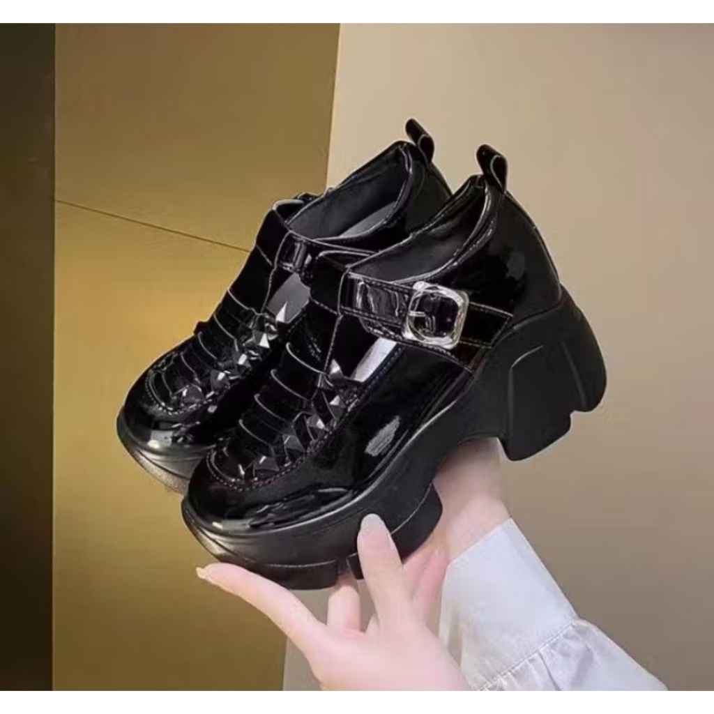 Sepatu Wanita Wedges Korea Sol Tinggi Gesper TERLARISSS