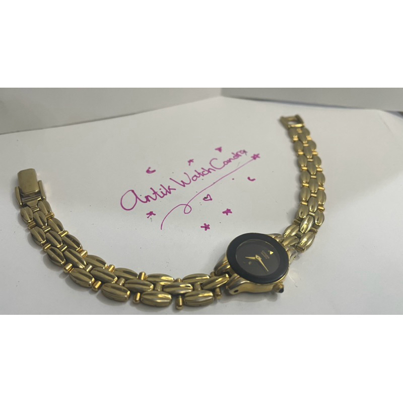 jam tangan wanita Vintage Citizen.