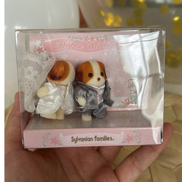 Sylvanian chiffon dog baby wedding couple