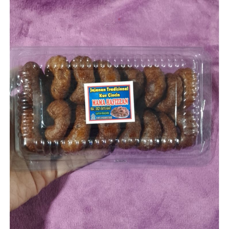 

Kue Cincin kemasan Mika isi 16pc