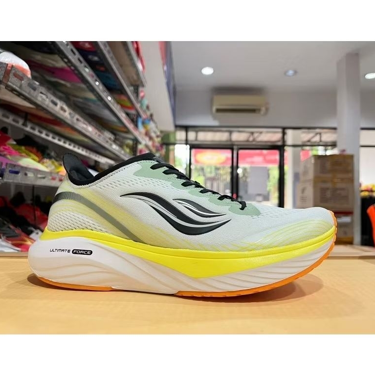 Sepatu Running DESLE MAGNUM