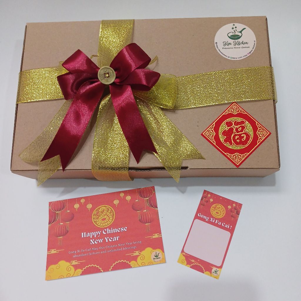 

Hamper Imlek Chinese New Year - Isi Siomay Dimsum Ayam Udang + Kartu Ucapan