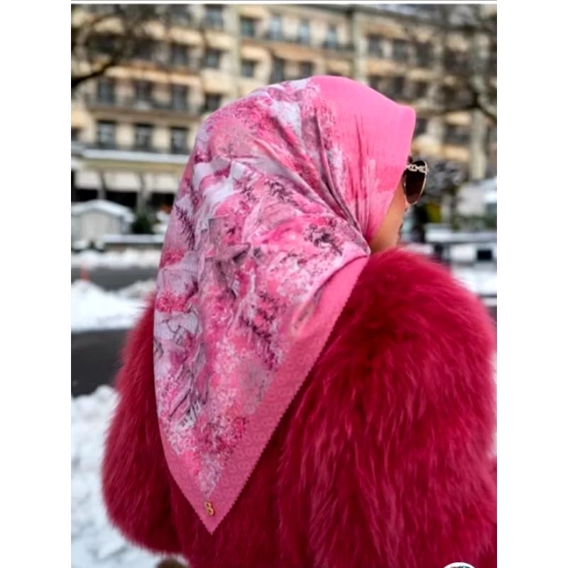 Buttonscarves Switzerland - Alpine (Pesanan kak Gita, Jangan di CO)