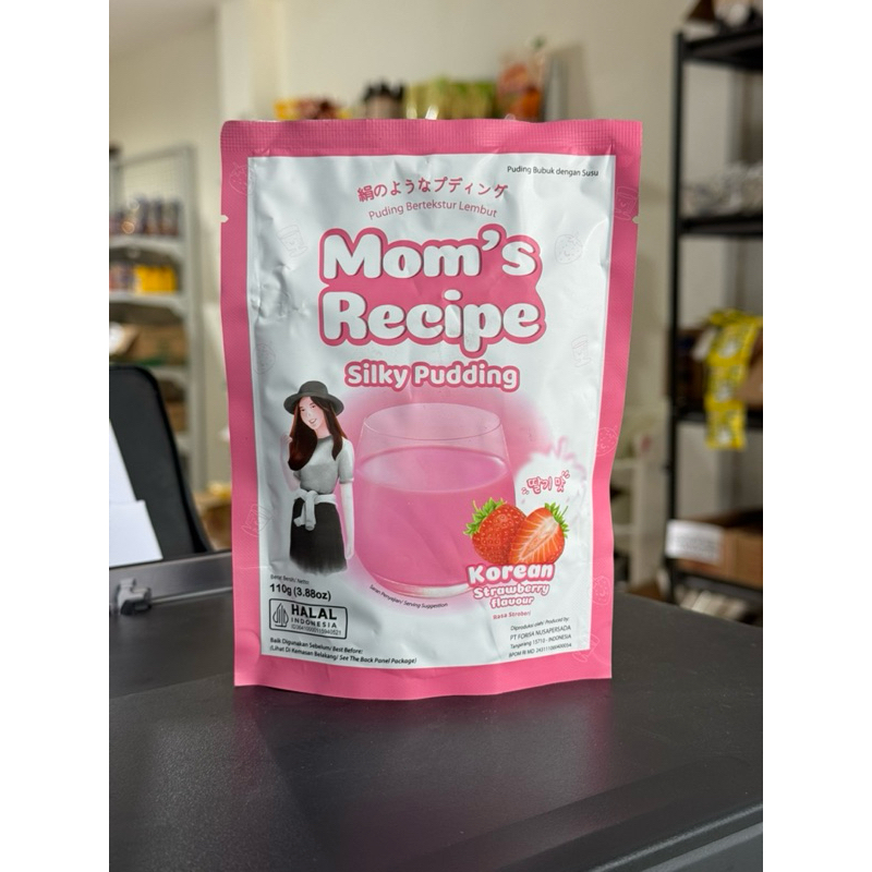 

Mom’s recipe silky pudding Korean strawberry / stroberi 110gr