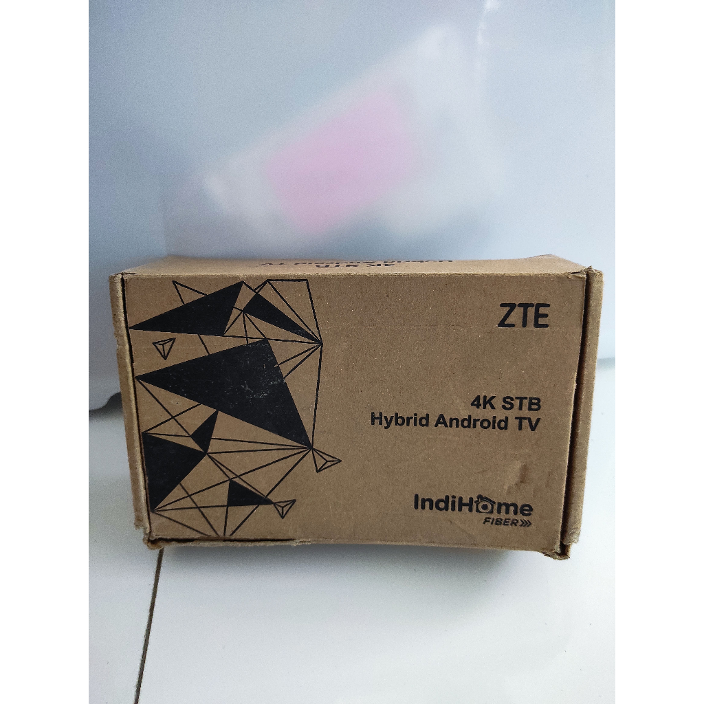 ZTE 4K STB Hybrid Android TV
