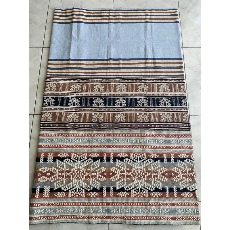 kain pahikung sumba timur