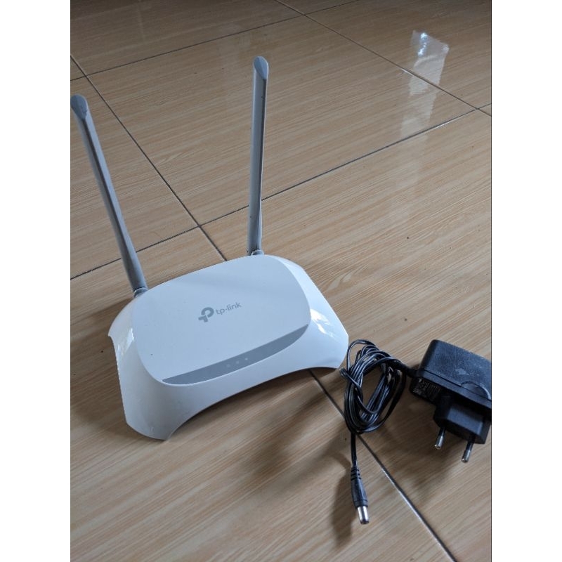 Router TP-LINK 840N second Normal