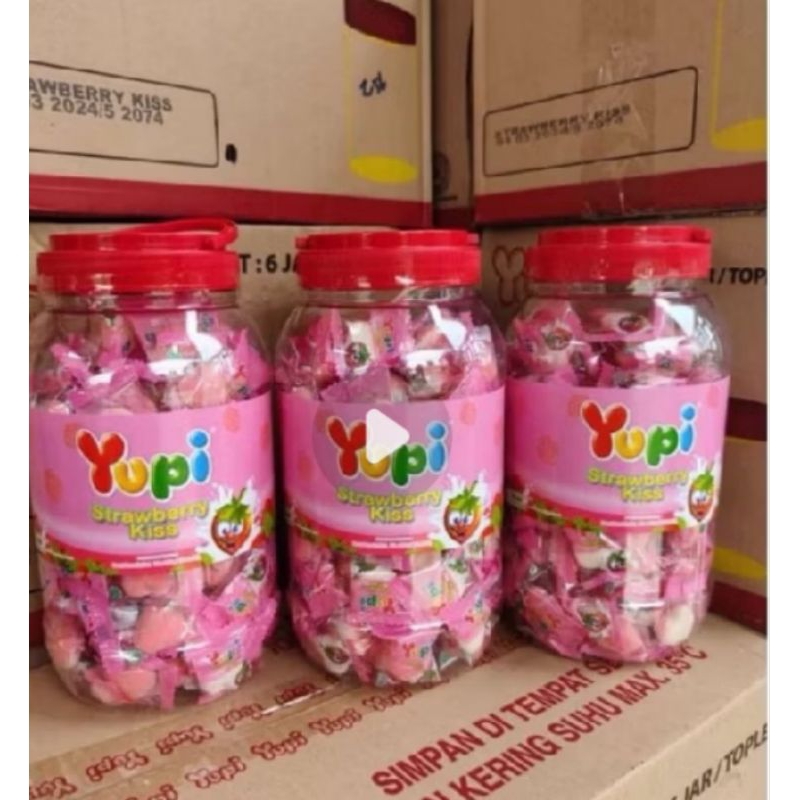 

YUPI PERMEN TOPLES 1 KARTON 6PCS