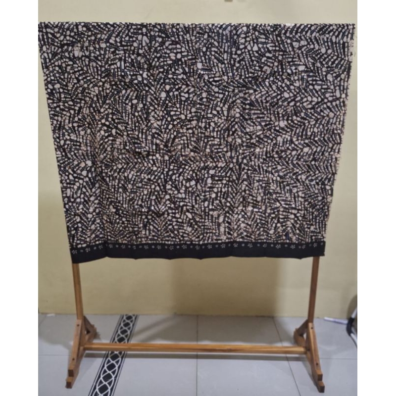 Kain Batik Tulis Bakaran Khas Pati