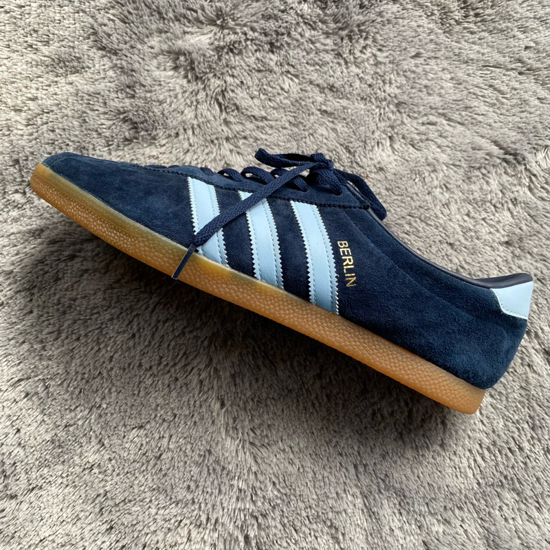 Adidas Berlin city Seris adalah 2022 Original used