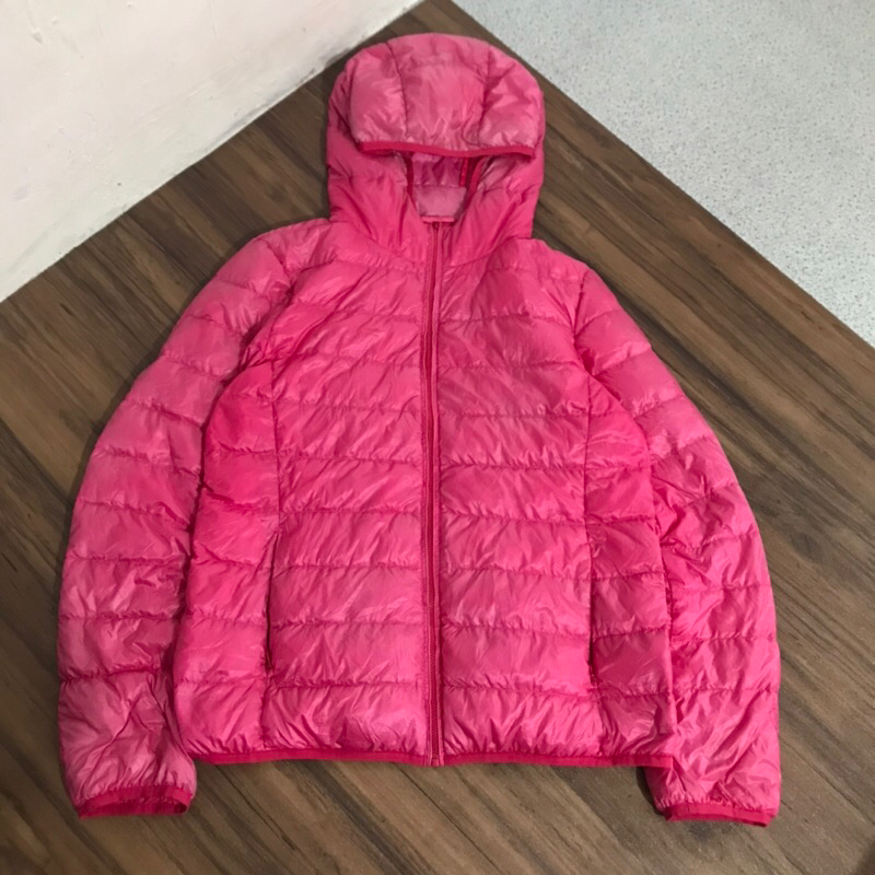 Uniqlo ultra Light Down jaket size M preloved