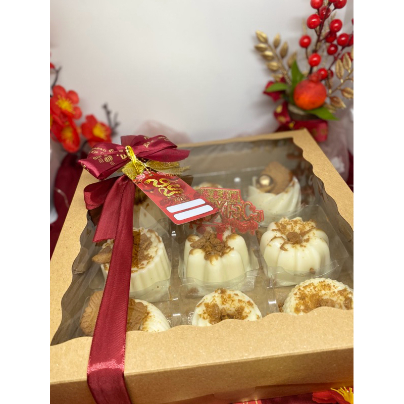 

PEMESANAN H-1 // Biscoff Joy Pudding 9 pcs Hampers Imlek CNY