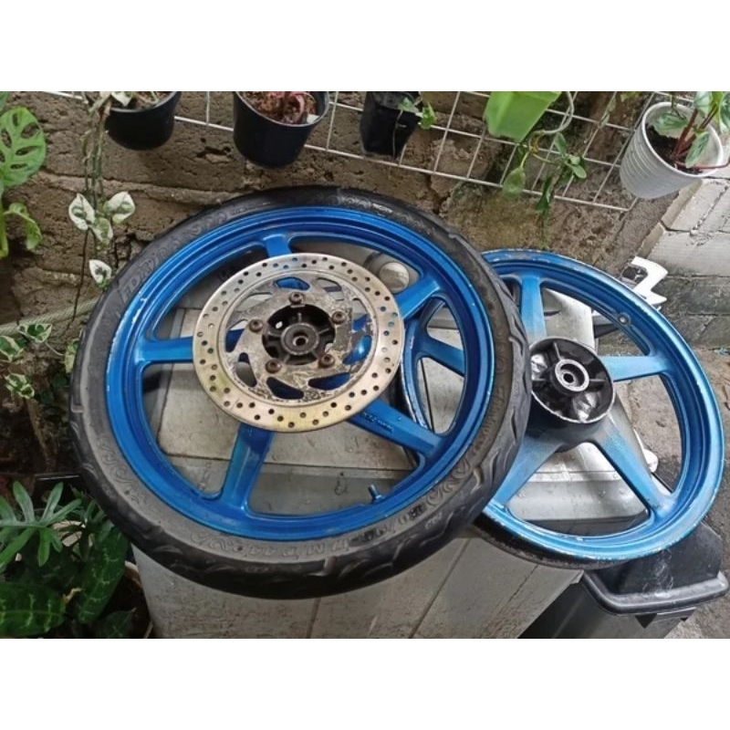 Velg vixion old lama bisa scorpio rx King dll dengan penyesuaian pelek racing palang original ori co