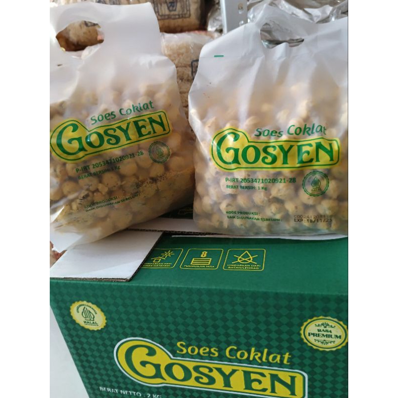 

Cemilan Murah Soes Cokelat