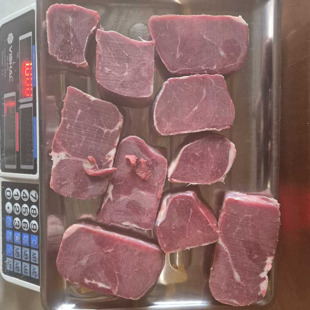 

Daging Rendang Sapi Potongan 1 kg