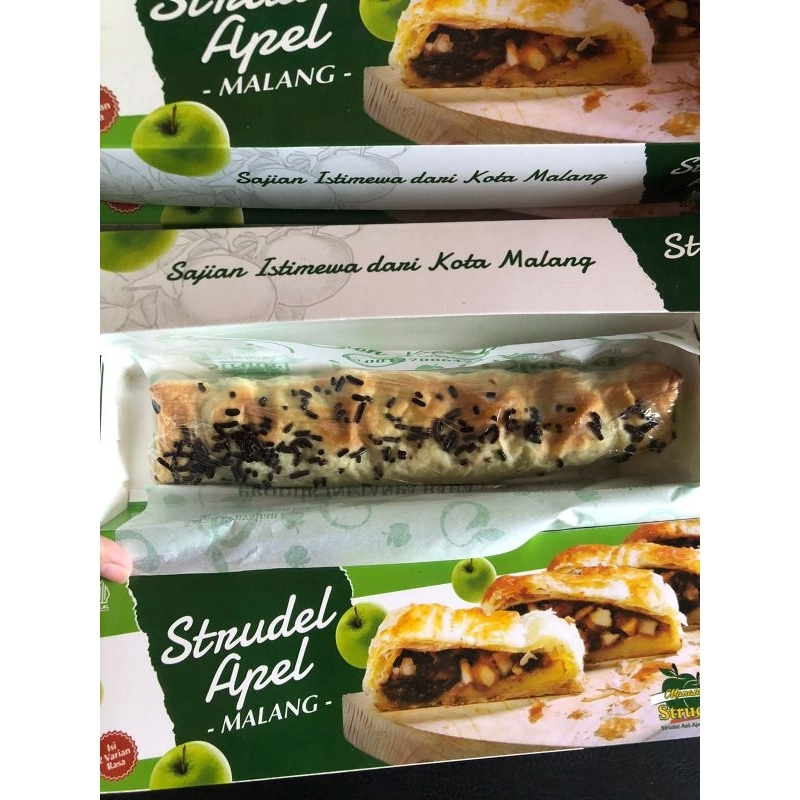 

Strudel Apel Malang - Sajian Istimewa dan Kota