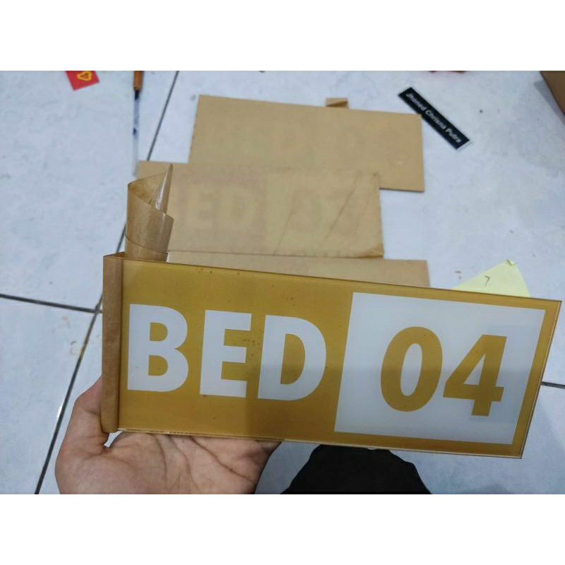 

Papan Custom 10x20