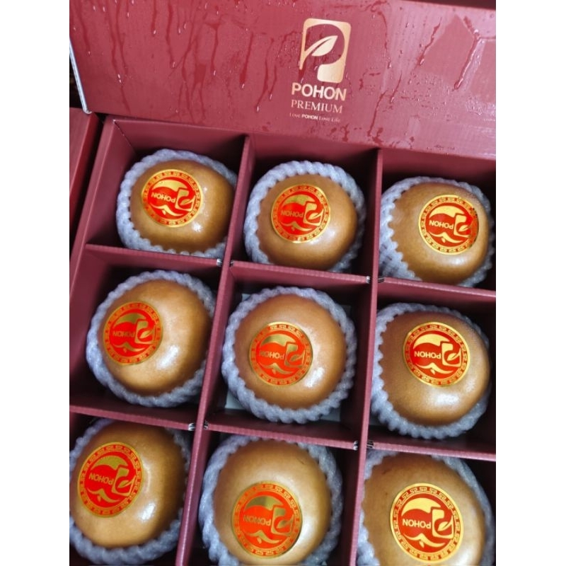 

Pear Singo Pohon Giftpack isi 9 Hampers imlek buah imlek