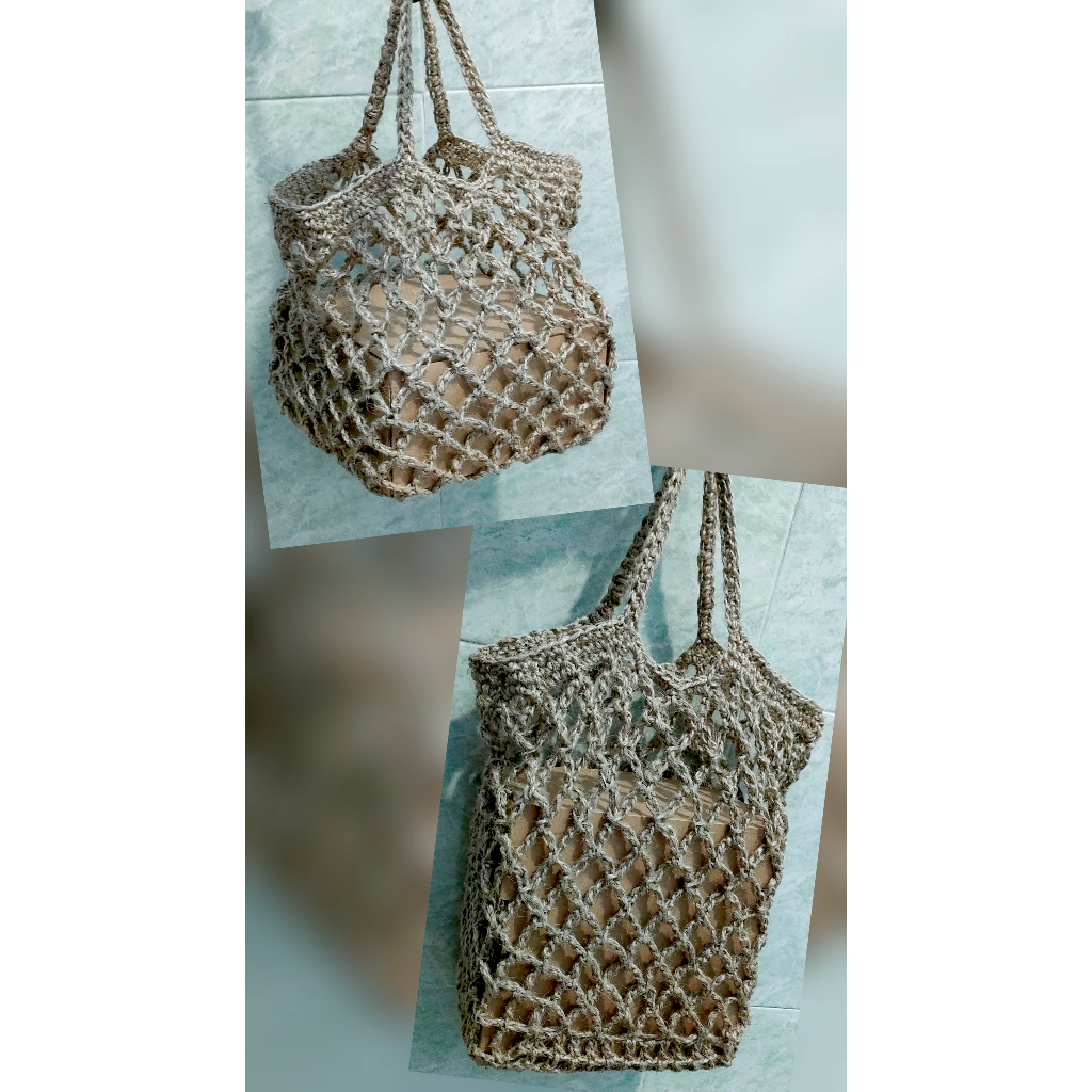 

Tas tangan rajut untuk hampers ukuran alas 20cm x 20cm tinggi 26cm