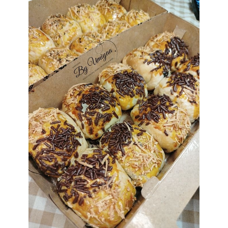 

BOLEN PISANG COKLAT KEJU UMIYAA