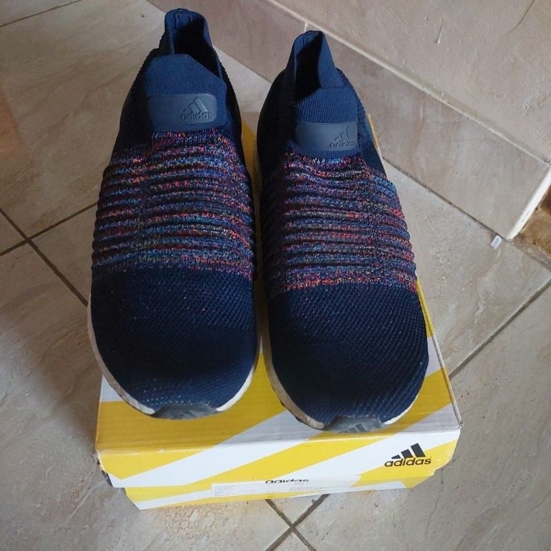 sepatu adidas ultraboost laceless prelove istimewa