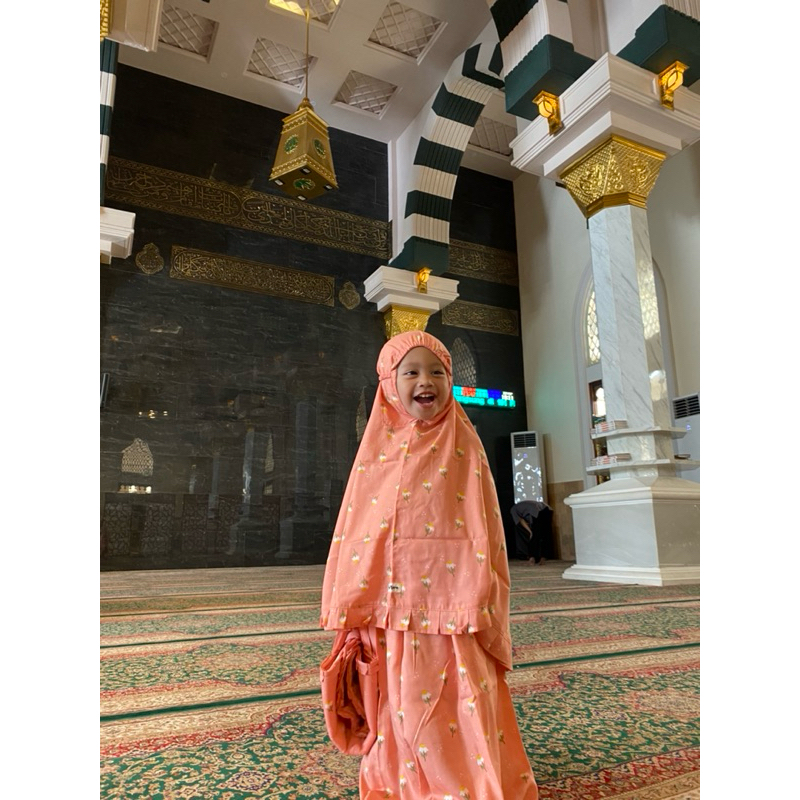 Mukena anak perempuan / mukena balita / mukena comel / mukena lucu anak / mukena rayon