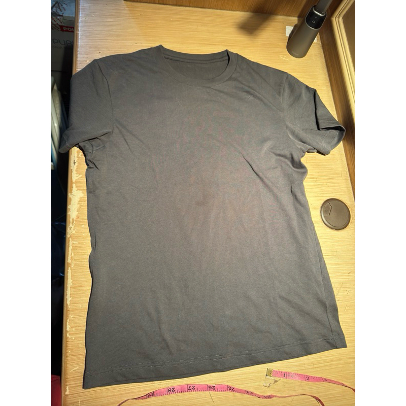 Kaos Polos Uniqlo Quick Dry Grey Original 100%