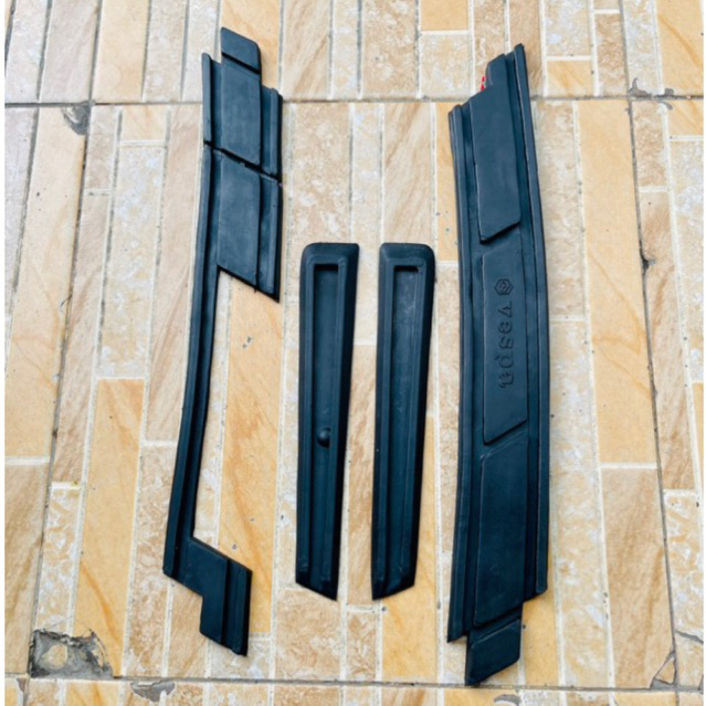 karet trim tepong slebor vespa pts special spesial