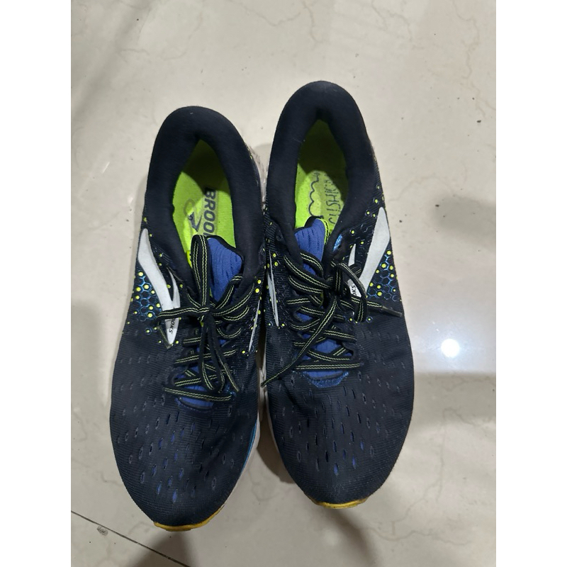 sepatu Brooks Glycerin 17 size 42 preloved