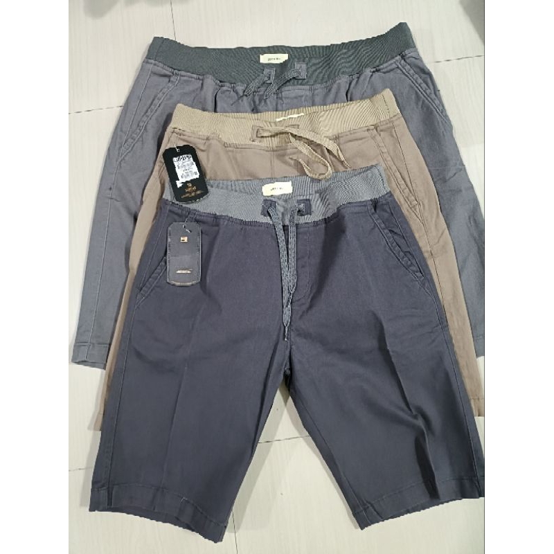 celana pendek scotch