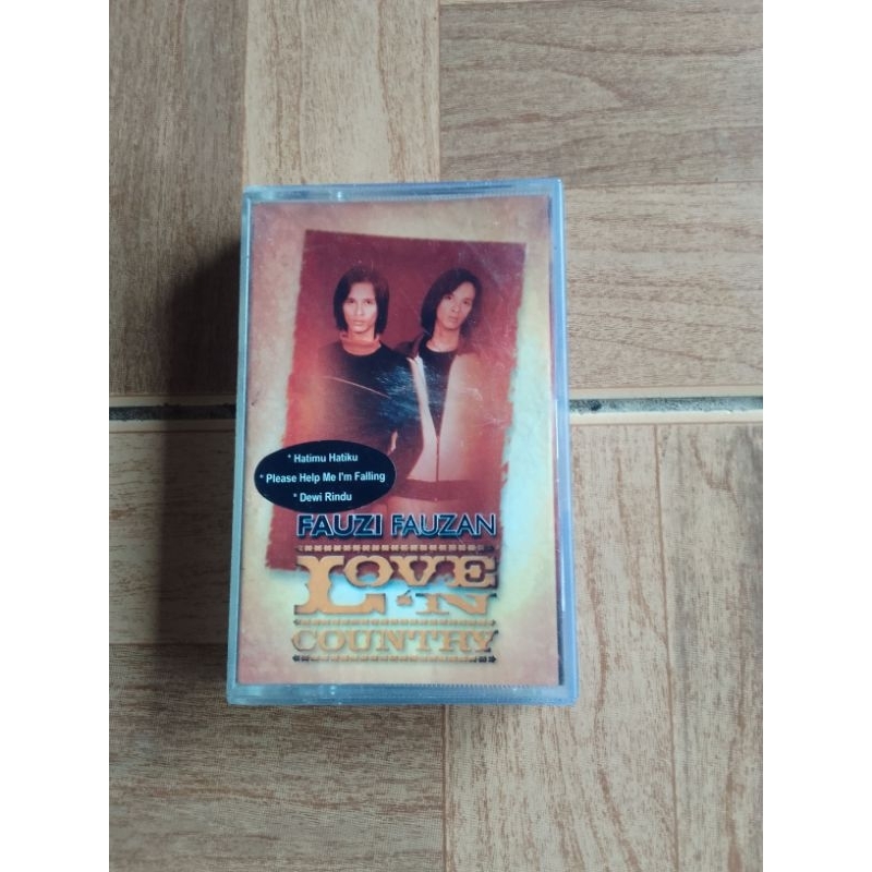kaset pita FAUZI FAUZAN "love in country"