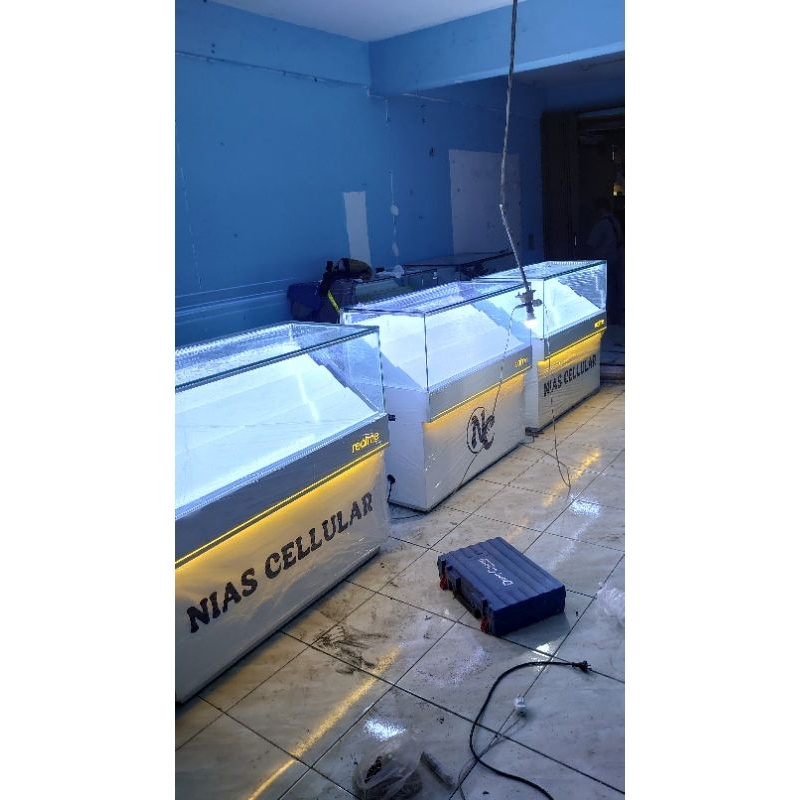 Etalasa hp etalase konter hp second rasa baru bahan plat besi