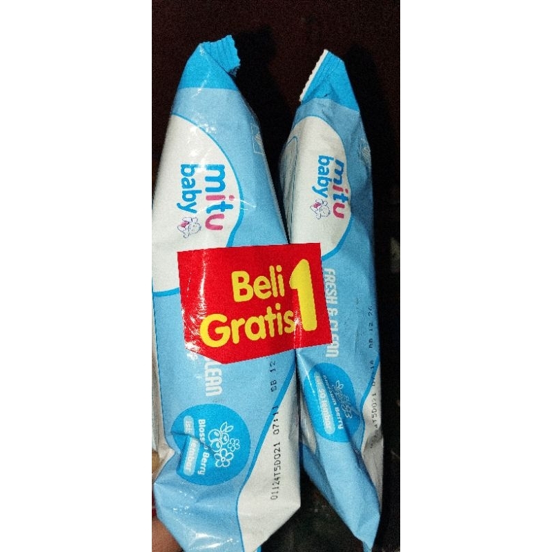 tisu basah mitu