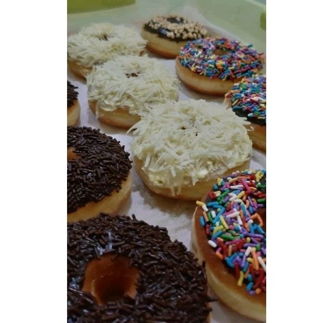 

Donat klasik mini isi 12 pcs