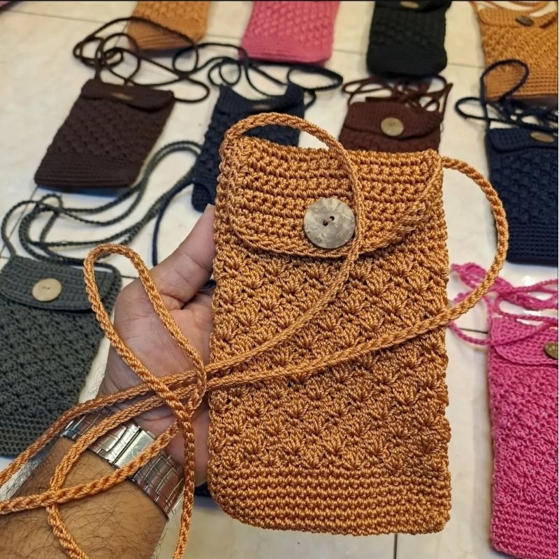 Tas Rajut Selempang HP - Sling bag Tas Wanita muat Handphone Rajut Galawi - Oleh oleh Jogja