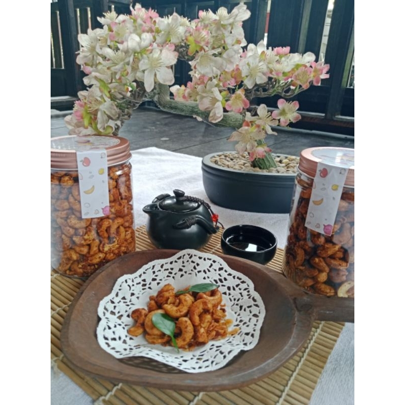 

Kacang Mede Goreng Gurih Renyah