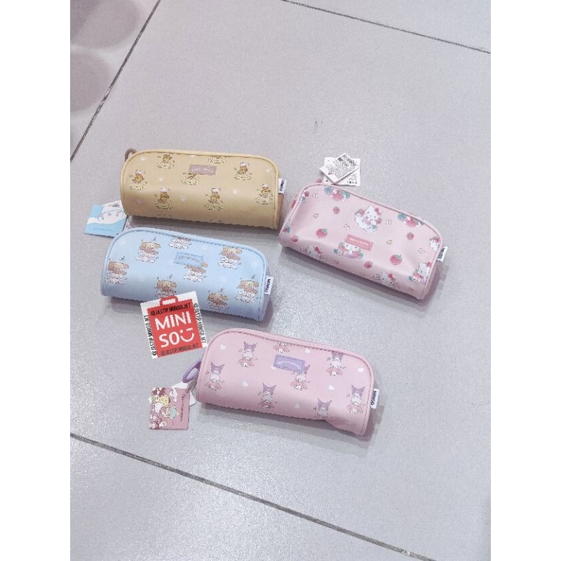 

MINISO x SANRIO Big Zipper Stationary Case / Tempat Pensil CINNAMOROLL / SANRIO Characters / HELLO KITTY / POMPOMPURIN (sz.22x9x8cm)