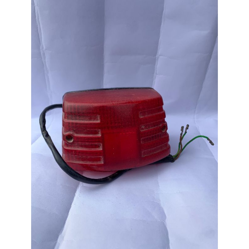 lampu belakang CG 110 N GL 100 original bawaan motor