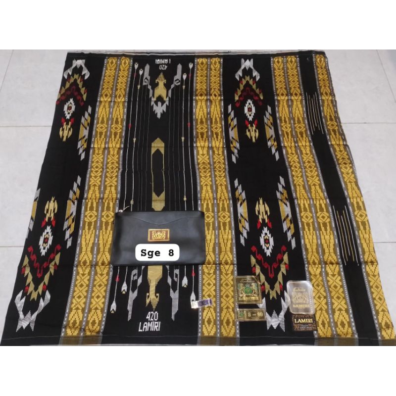 Lamiri sge bahan sutra mesres