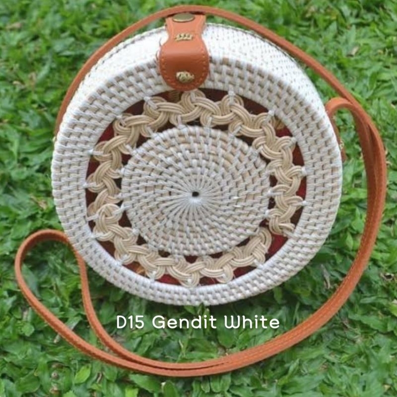 TAS ROTAN BALI. ATE BAG BALI, TAS SELEMPANG CEWEK. TAS WANITA. TAS CEWEK. OLEH OLEH BALI