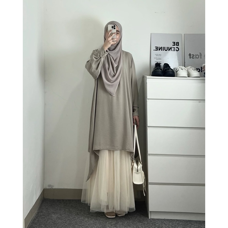 Haura Tunik By Safalunaku Midi Dress Simple Elegant Malaysian Look Crinkle Premium