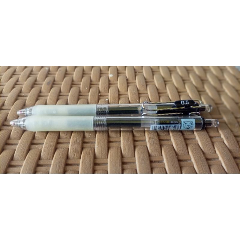 

Pen Bolpen Bolpoint Gel