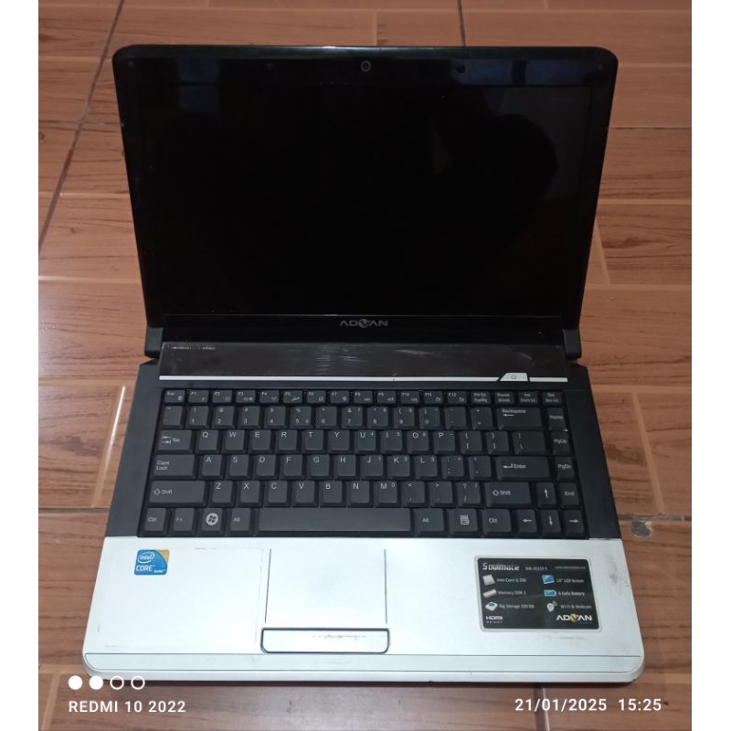 Laptop ADVAN G4i Intel core i3 DDR3 kondisi matot tidak ada Hardisk & Charger
