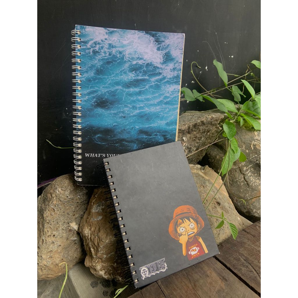

Notebook Polos - Buku Catatan - Agenda - Hadiah - A5 HVS/BOOKPAPER
