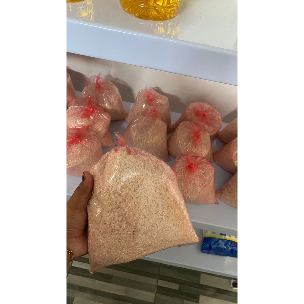 

BERAS. MURAH1kg an/Pulenenak-TanpaPengawet panen sendiri