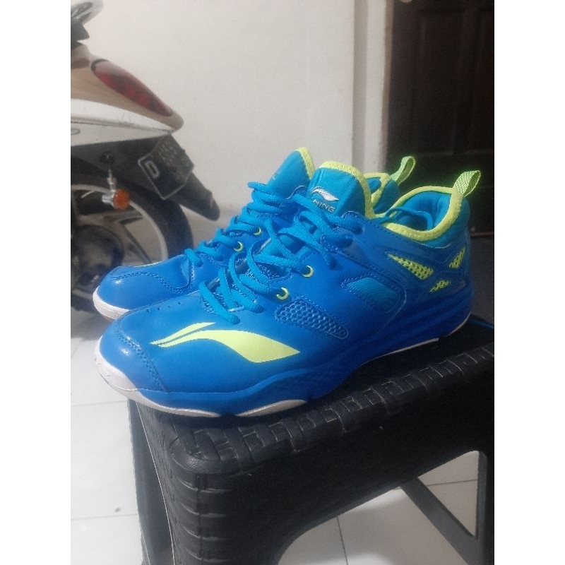 sepatu lining original second